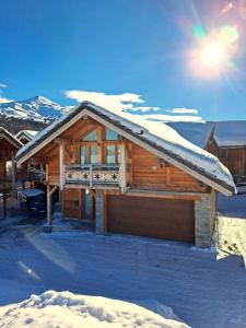 Chalets CASA-Le Cherk Chalet 300m2 jacuzzi sauna Vars les Claux : photos des chambres