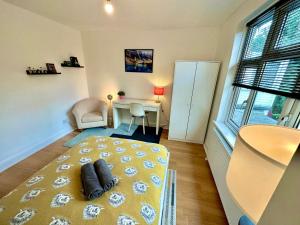MADIKA HOMES Modern 2-Bed Apartment Near Wembley Stadium