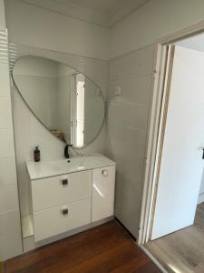 Appartements appartement vue mer 7eme etage : photos des chambres