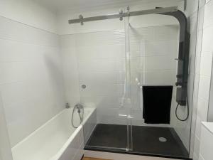 Appartements appartement vue mer 7eme etage : photos des chambres