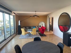 Appartements appartement vue mer 7eme etage : photos des chambres