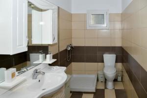 Barbaras Beach House