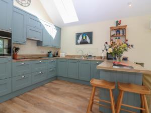 The Barn, Lower Lodge