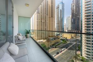 Unique & Stunning Marina Views LIV Residence 2BR