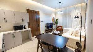 Super Luxury two Bedroom Apartment Al Narjis