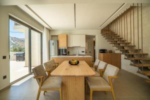 Villa Zen Aphrodite by PosarelliVillas