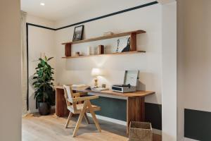 Kadikoy - 4 bedrooms and terrace in Sant Gervasi