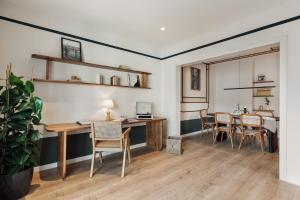 Kadikoy - 4 bedrooms and terrace in Sant Gervasi