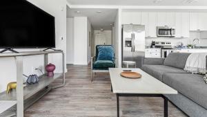 Downtown Detroit Apartments by Landing