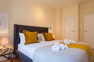 GuestReady - Stylish apt w balcony in Graca