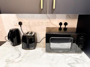 Modern 2 Bedroom Flat in Luton Town Centre