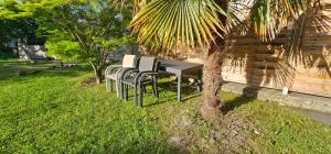 Maisons de vacances Gite de l'Adour, Renove & Chic, Parking : photos des chambres