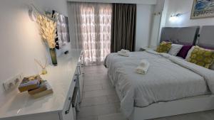 Modern Apt near Beach&Pool Coastal Sunset Tenerife