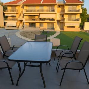 Ariadne Complex Apartment 05 by Horizon Homes