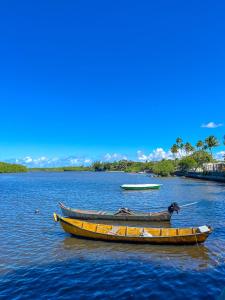 Casa em Barra de Jacuípe com piscina H