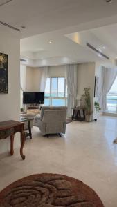 شقه ابحر رزدنس Luxury