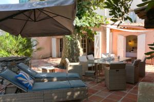 Villa jardin secret centre-ville dAntibes