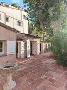 Villa jardin secret centre-ville dAntibes