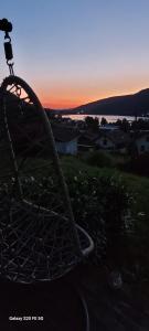 Appartement cosy - grande terrasse pleine vue lac