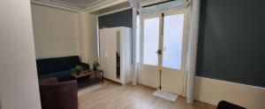 Appartements spacieux appartement Paris Gambetta : photos des chambres