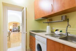 GuestReady - Cosy studio near Santa Justa Lift