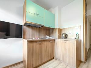 Pasteura Cosy Studio by BookingHost