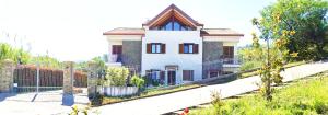 Country Holidays Residence