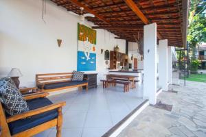 Refúgio da ilha: 6 suítes, piscina e churrasqueira