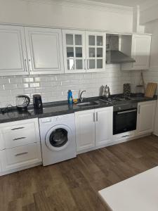 duplex 2 bedroom apartment with garden