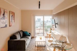 Bright 1BR Balcony & View