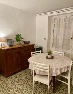 Appartements Maison spacieuse et paisible a La Trimouille : photos des chambres