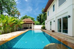 Baan Kaja Villa by Lofty