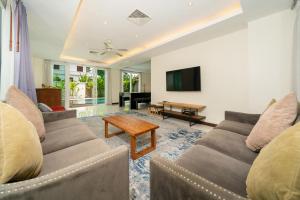 Baan Kaja Villa by Lofty