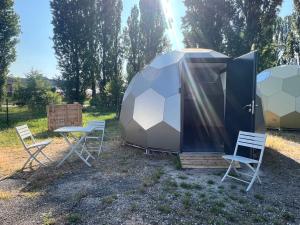 Campings triDOMESFRANCE : photos des chambres