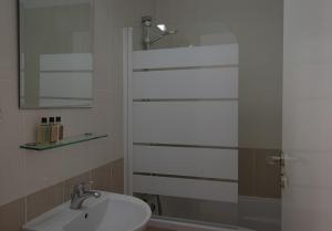 Crystalview Elysia by Staycom