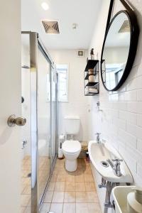 Super tranquil 2BR unit only 3mins from the Beach