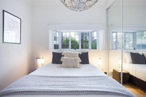 Super tranquil 2BR unit only 3mins from the Beach