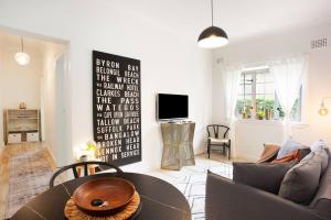 Super tranquil 2BR unit only 3mins from the Beach