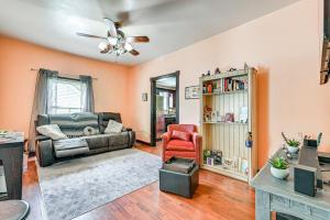Close to Airport Home in the Heart of Charlotte!