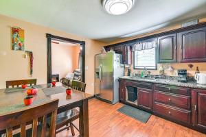 Close to Airport Home in the Heart of Charlotte!