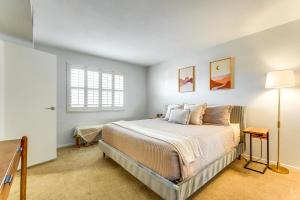 Walkable Old Town Scottsdale Condo Pool and Hot Tub