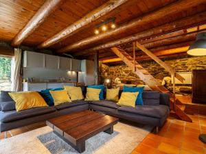 Maisons de vacances Charmante grange renovee pour 8 pers. a Aneran - FR-1-695-80 : photos des chambres