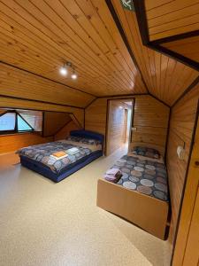 Apartma ob Kolpi Križan 