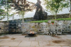 Peaceful Countryside Barn Conversion - Yorkshire Dales