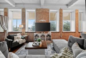 Haven 326 2bd Loft Sleeps 10 Free Parking