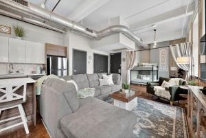 Haven 326 2bd Loft Sleeps 10 Free Parking