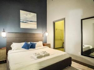 Spacious 222 3bd Sleeps 18 Free Parking