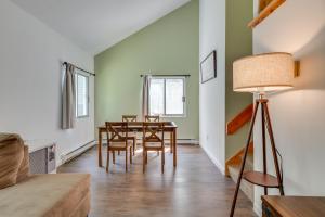 Winter Fun! Resort Condo half Mi to Campton Mtn