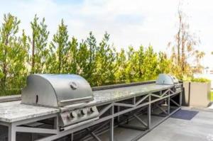 North Park Modern 2BR King Beds, Workspaces, Parking