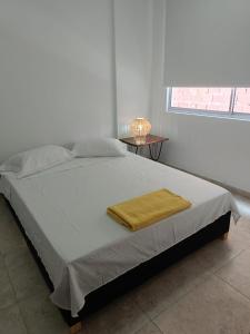 Apartamento lindo con balcon